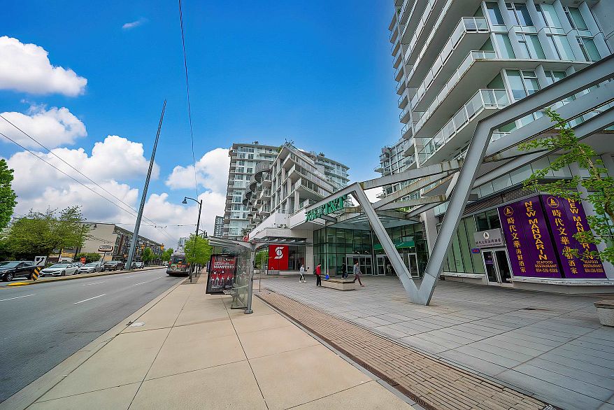 503 2220 Kingsway