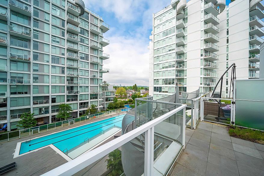 503 2220 Kingsway
