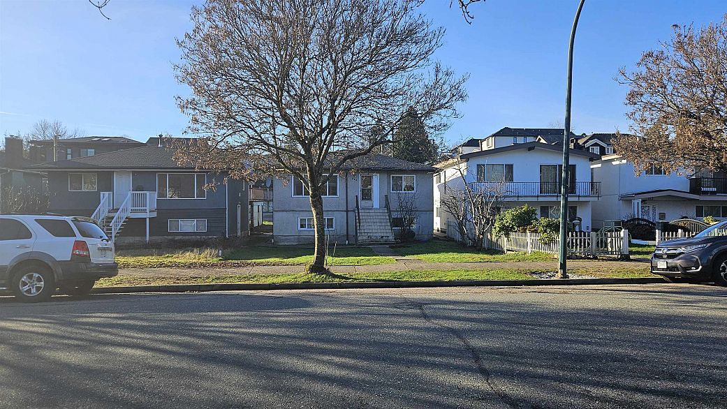 543 Rupert Street