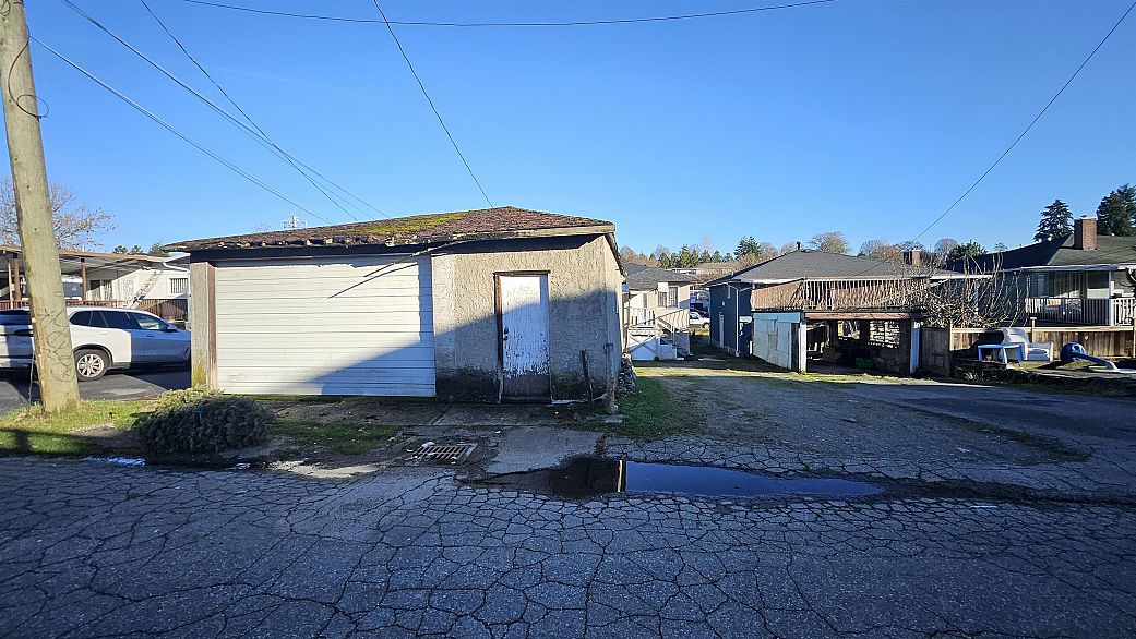 543 Rupert Street