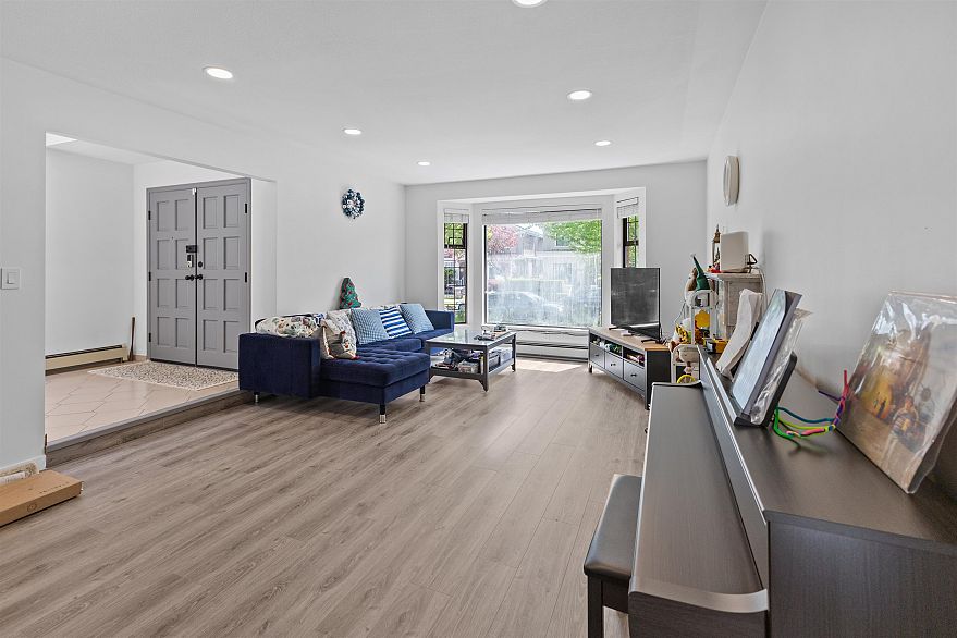 189 W 46th Avenue