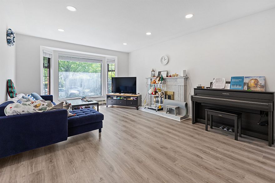189 W 46th Avenue