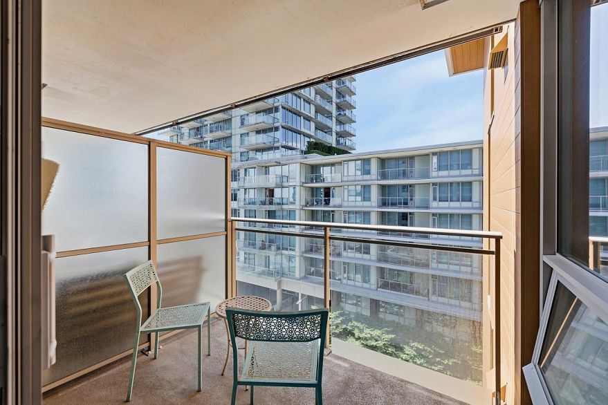 807 455 SW Marine Drive