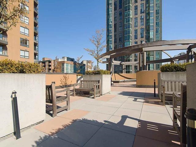 301 1189 Howe Street