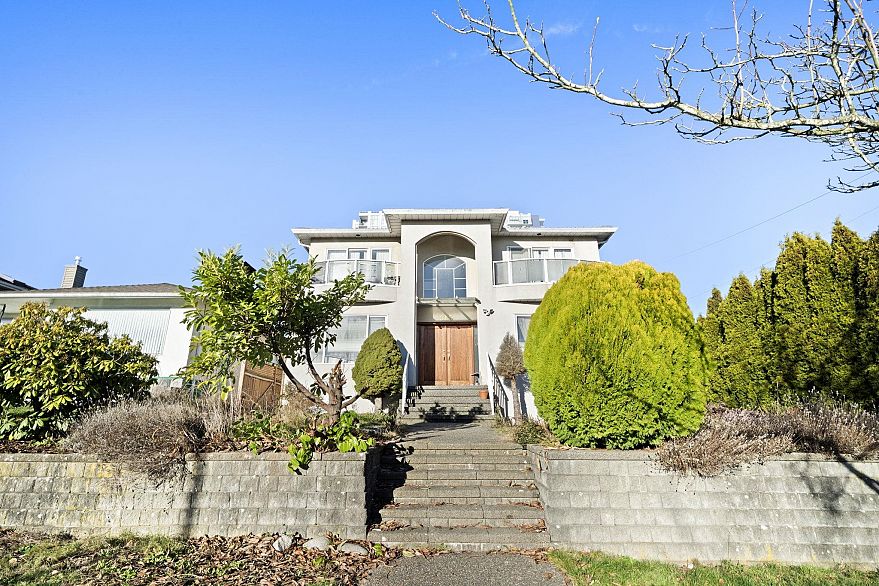 515 W 60th Avenue