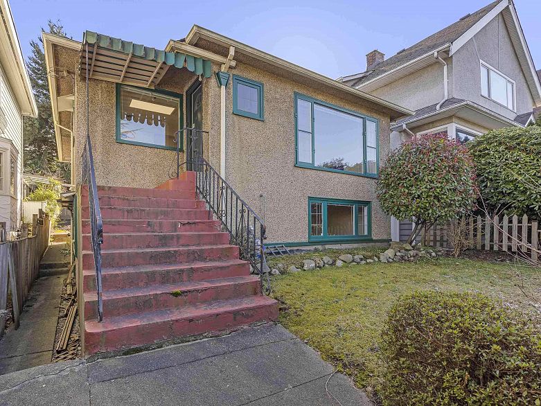 3910 W 10th Avenue