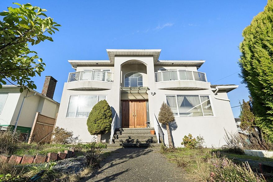 515 W 60th Avenue