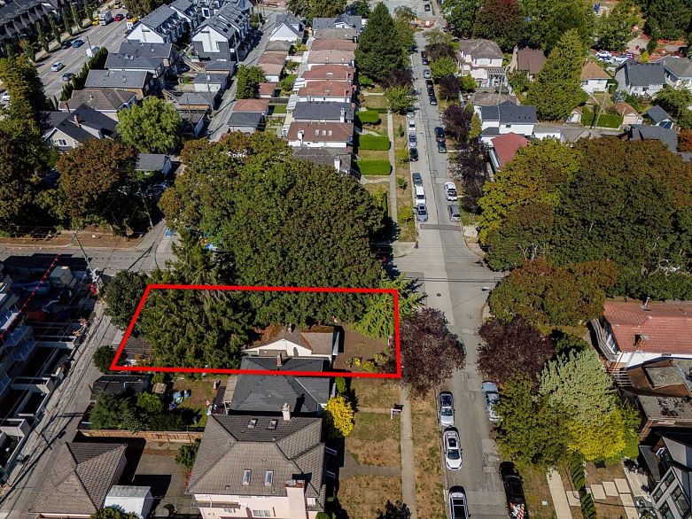 970 W 64th Avenue