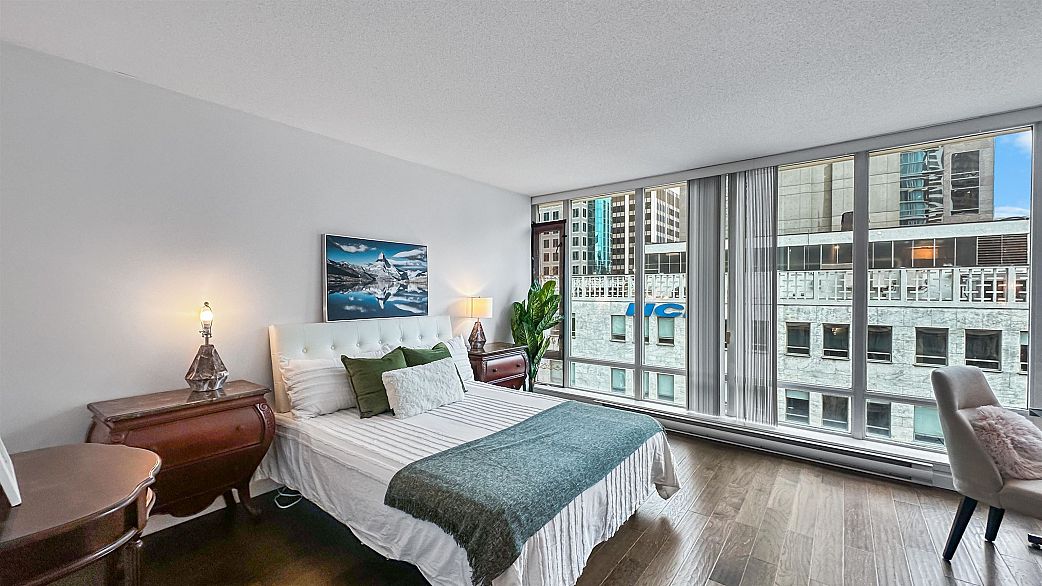 616 610 Granville Street