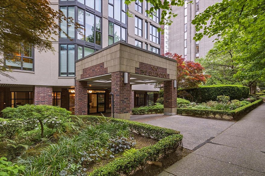 1203 1010 Burnaby Street