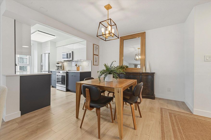 1203 1010 Burnaby Street