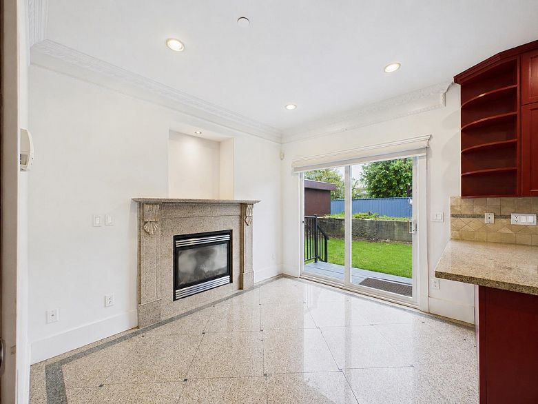 3394 Seaforth Drive