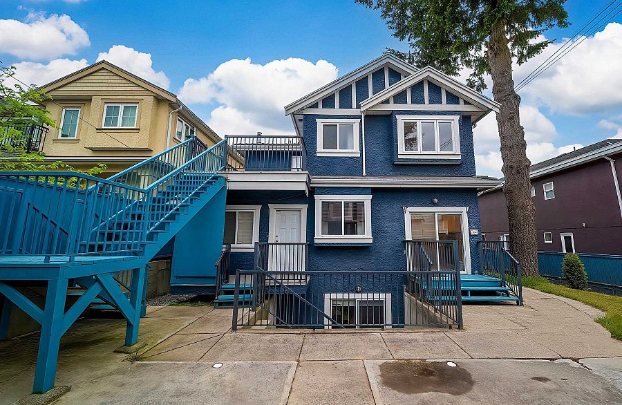 3394 Seaforth Drive