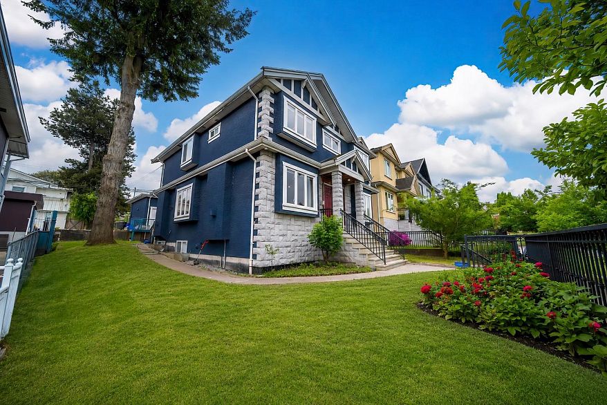 3394 Seaforth Drive
