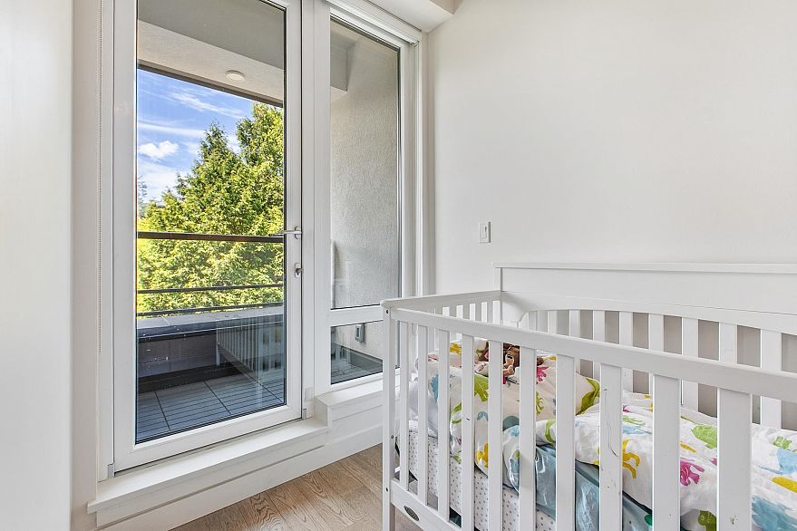 307 4488 Cambie Street