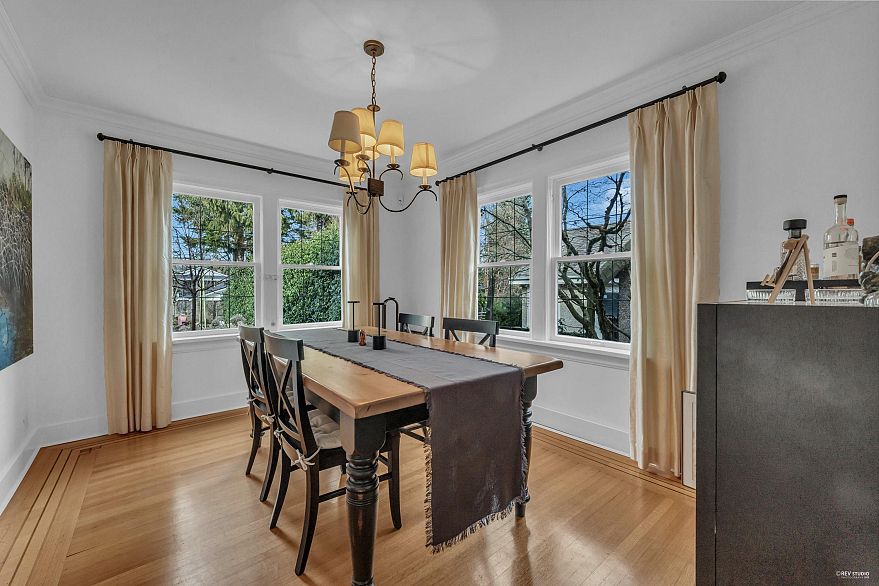 295 W 23rd Avenue