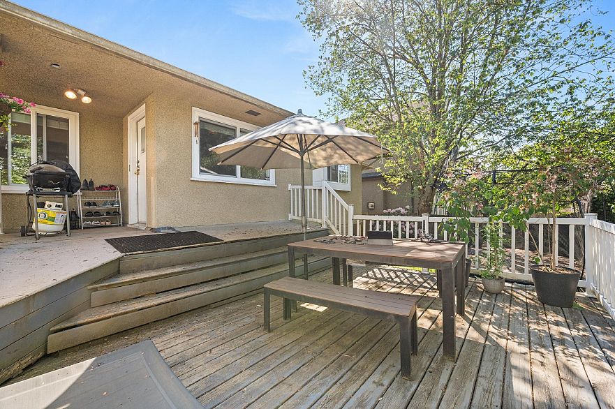 2323 W 23rd Avenue