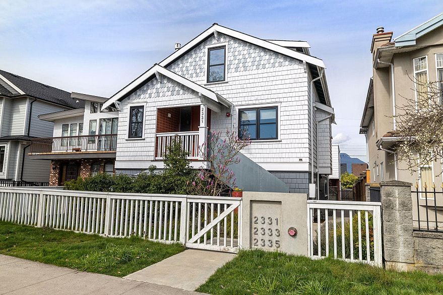 2333 Napier Street
