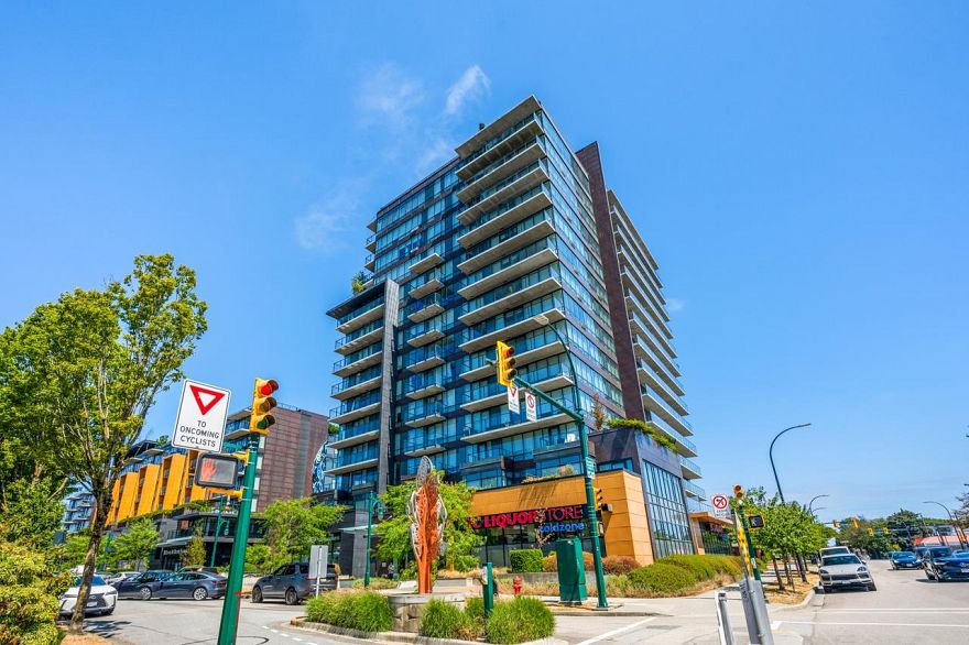 1705 8588 Cornish Street