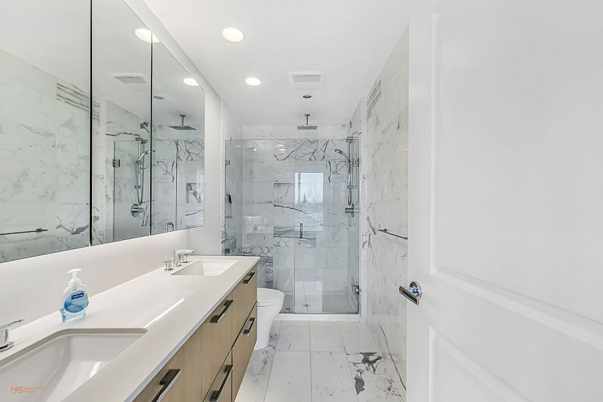 1203 3533 Ross Drive