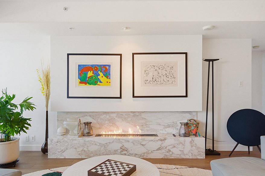 2908 1011 W Cordova Street