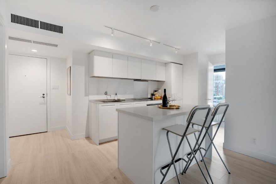 1502 1133 Hornby Street