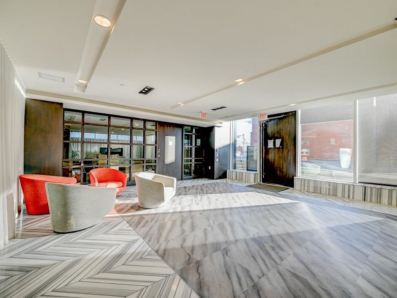 803 8555 Granville Street