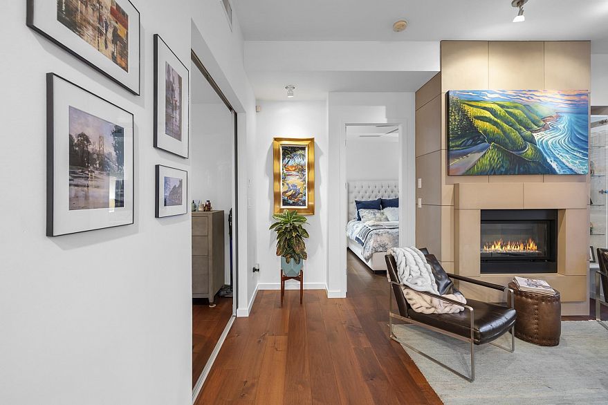 1503 1205 Howe Street