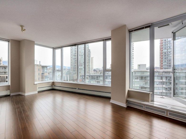 1006 188 Keefer Place