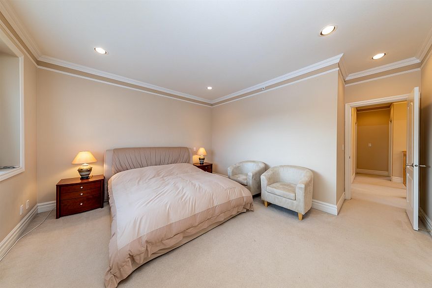 260 W 63rd Avenue
