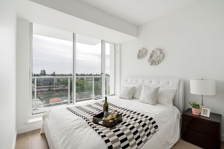 1107 2220 Kingsway