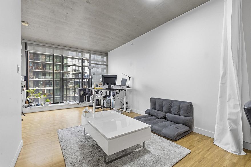 2605 128 W Cordova Street