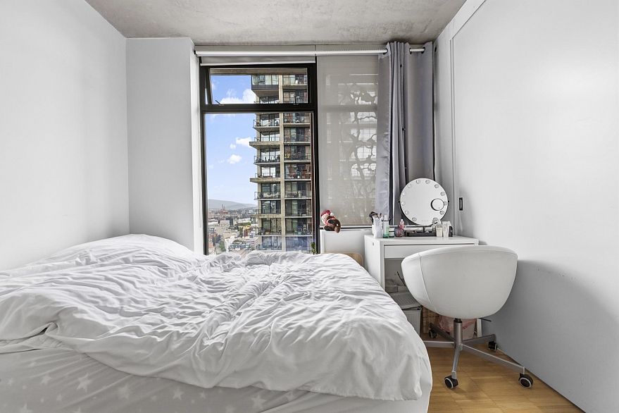 2605 128 W Cordova Street