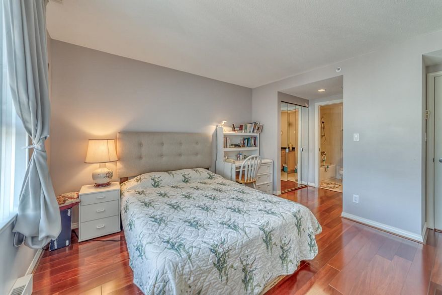 403 688 Fairchild Road