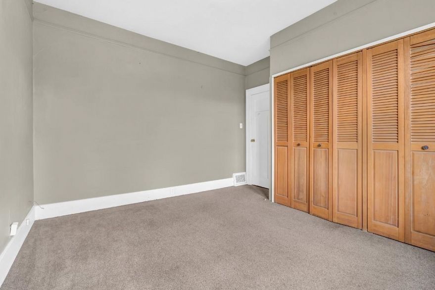 1775 Cedar Crescent