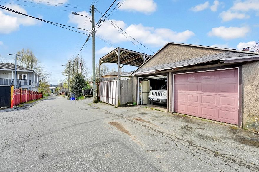 2150 Nanaimo Street
