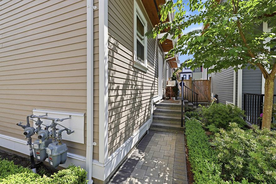 2316 Brock Street