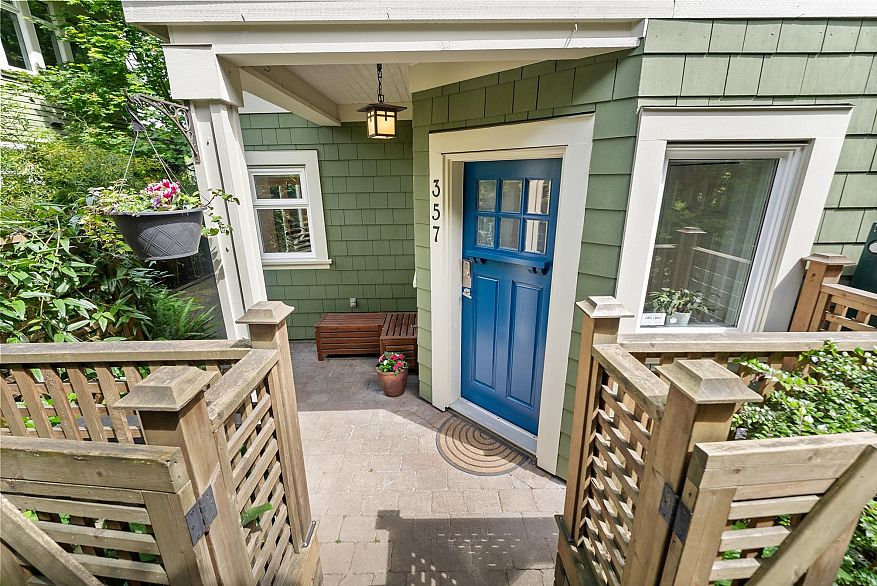 357 W 11th Avenue