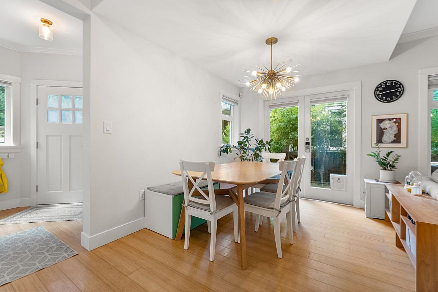 357 W 11th Avenue