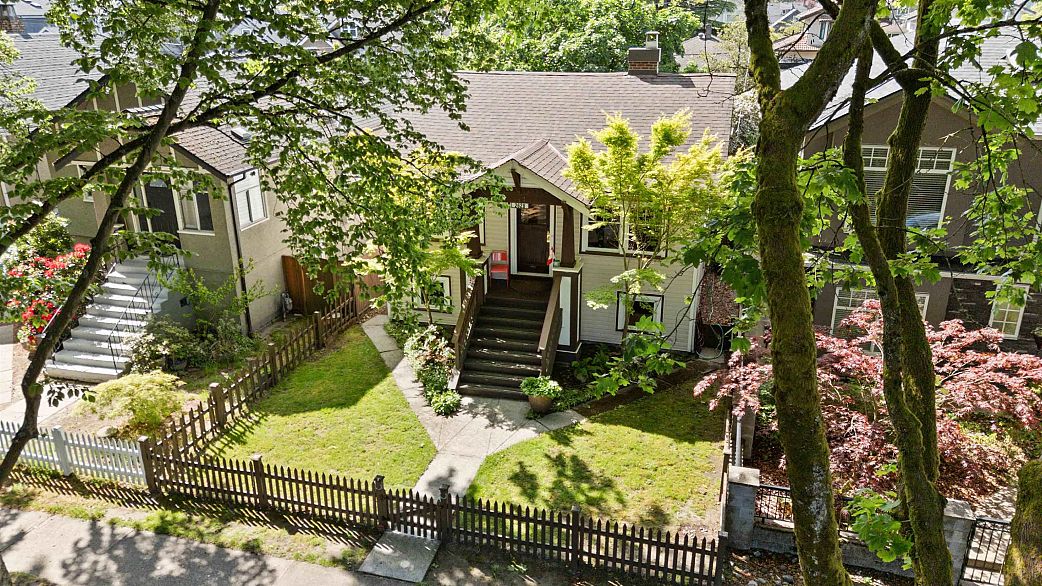 2628 William Street