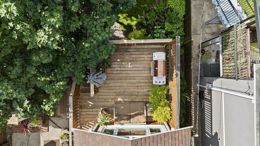 2628 William Street
