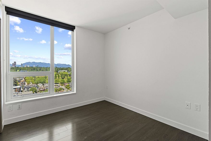 2709 455 SW Marine Drive
