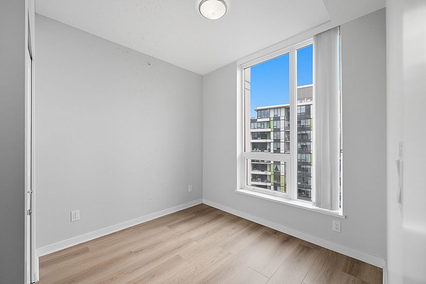 1906 5628 Birney Avenue
