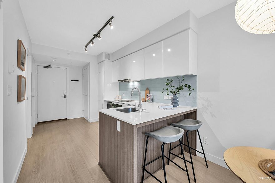 1605 1308 Hornby Street