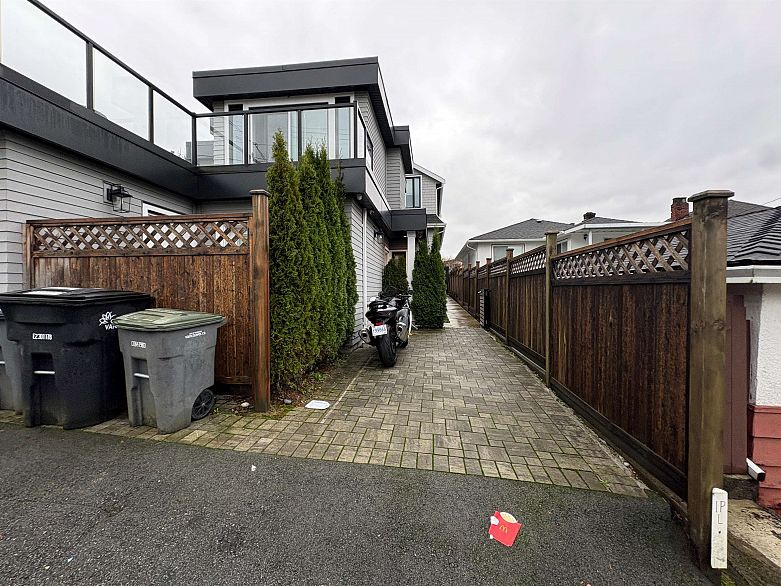 3429 Dundas Street