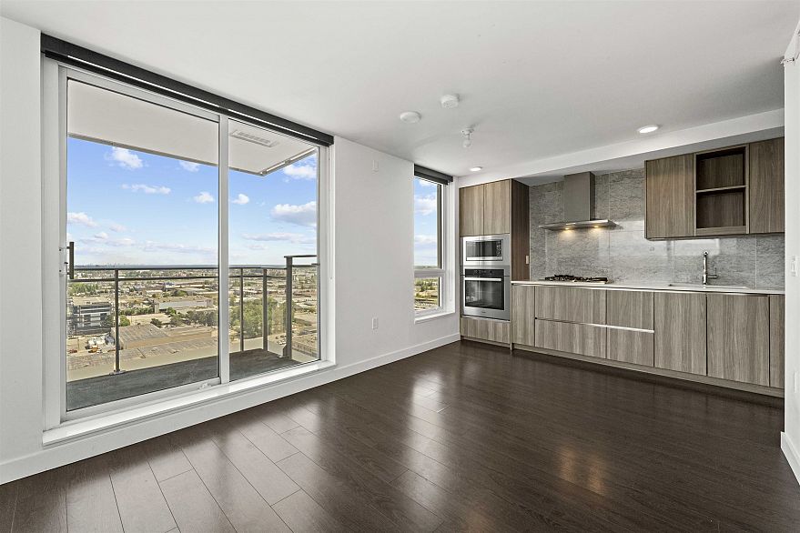 2709 455 SW Marine Drive