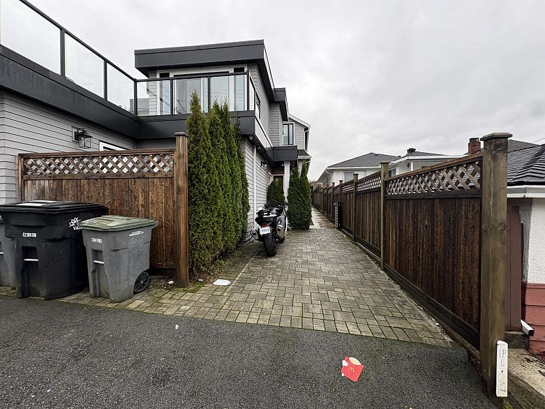 3429 Dundas Street