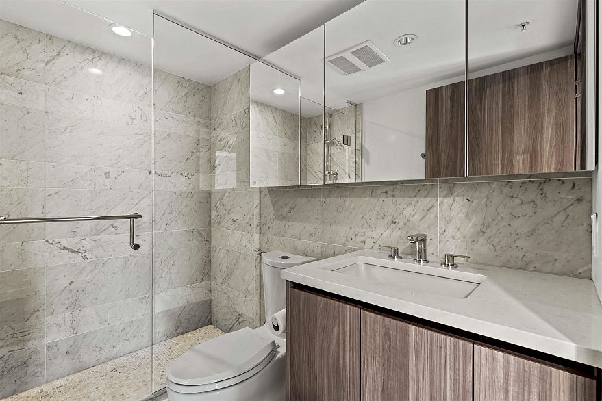 2709 455 SW Marine Drive