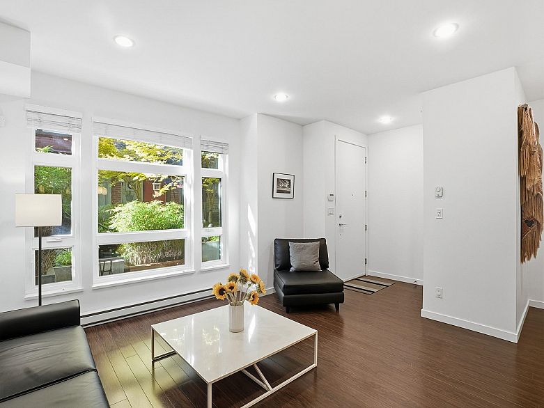 2761 Guelph Street