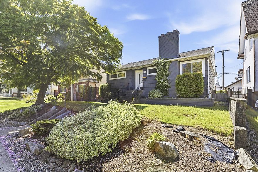 45 Renfrew Street